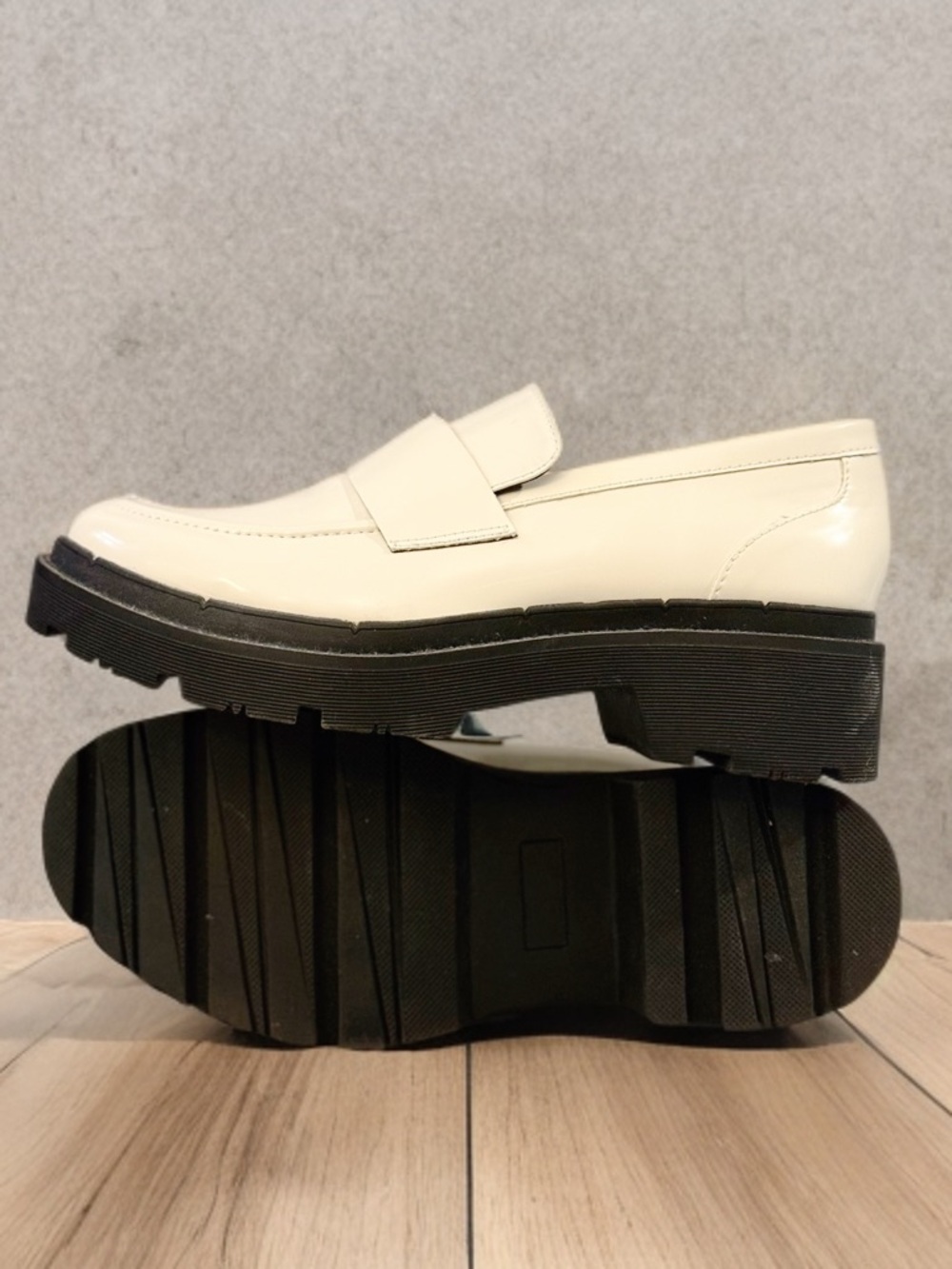 Steve Madden Cream Platform Loafer - Women's Slip-On Dress Shoe
